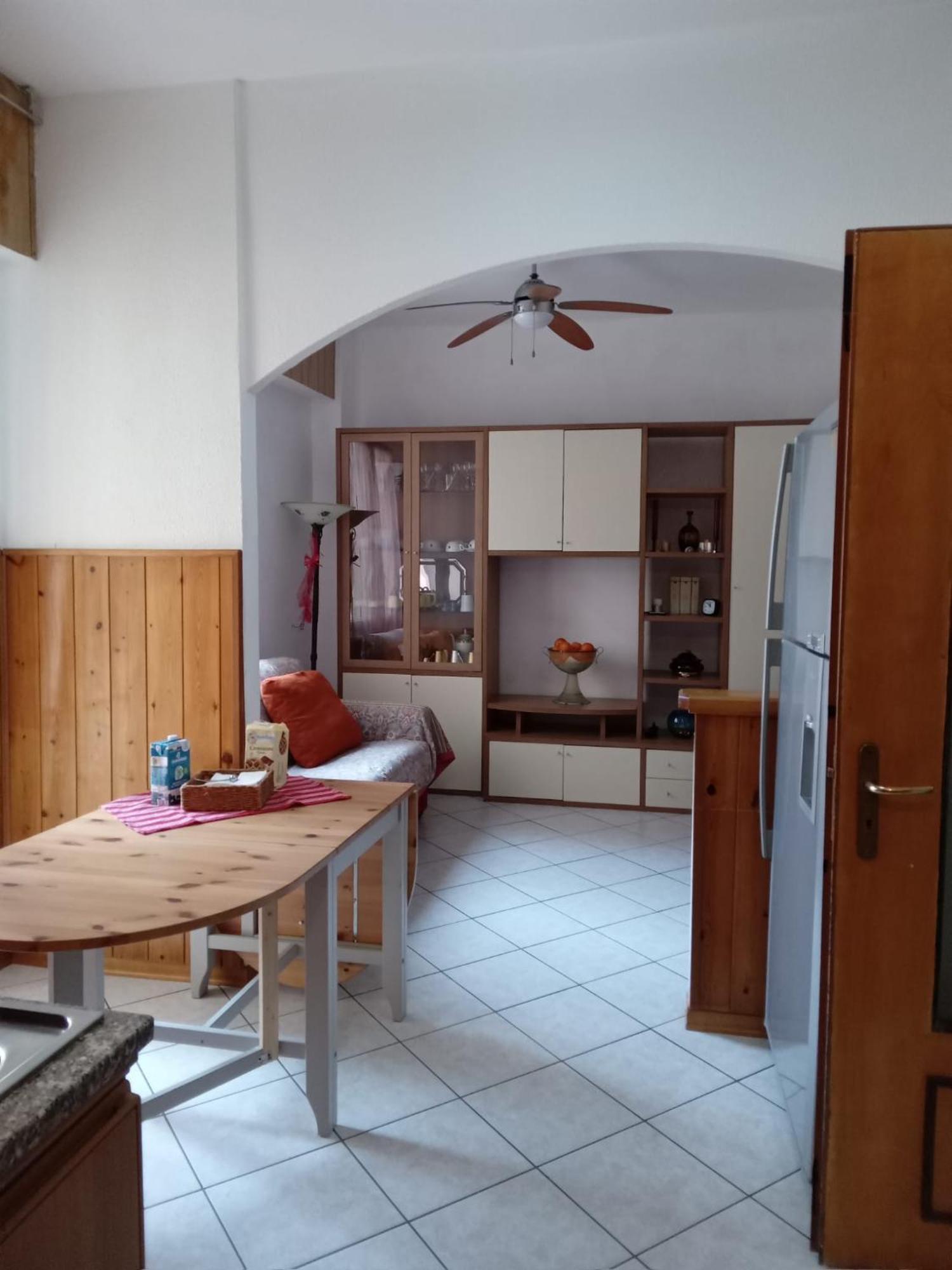 Homebetty Vado Ligure Exterior photo